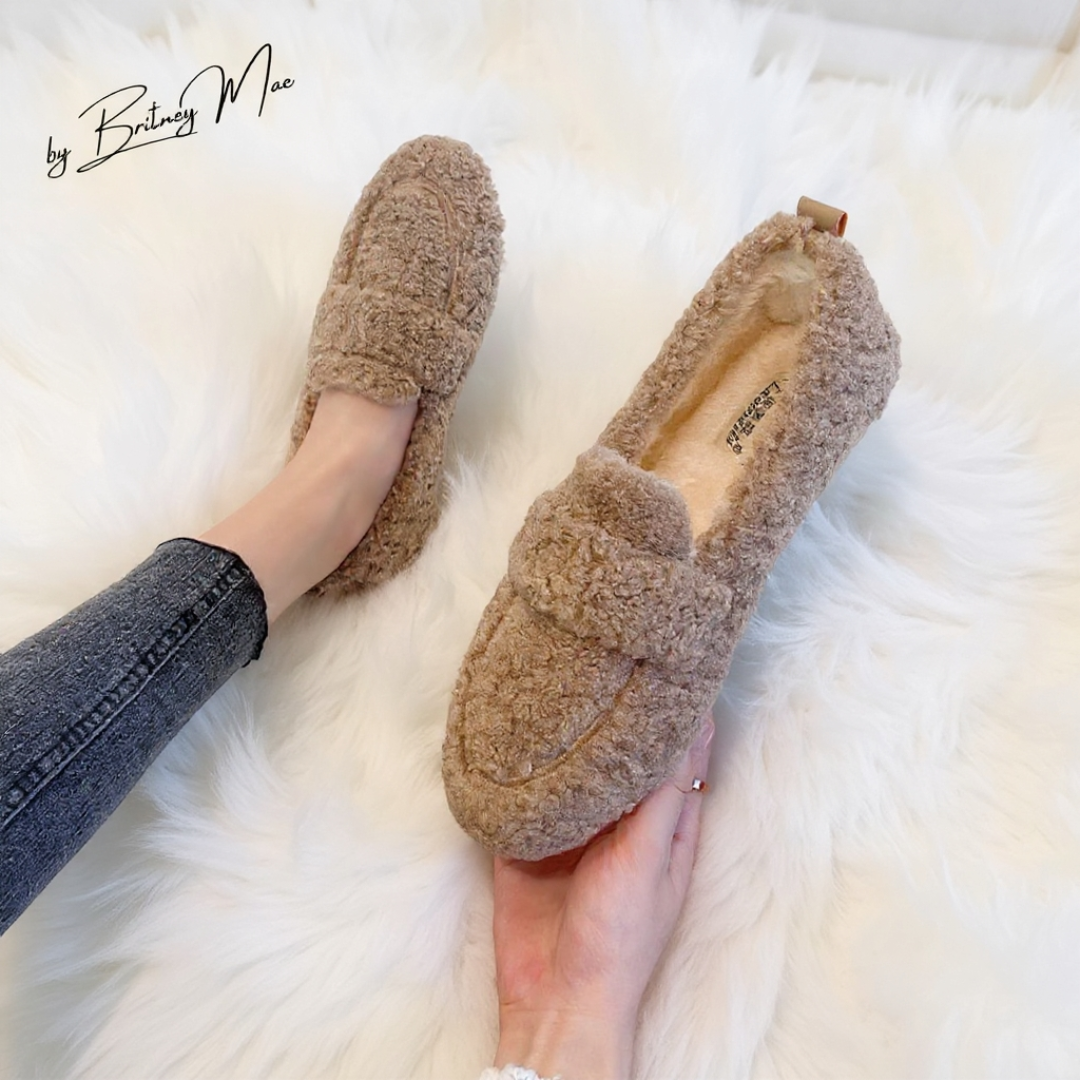 REMA | Ultra Comfortable Teddy Loafers