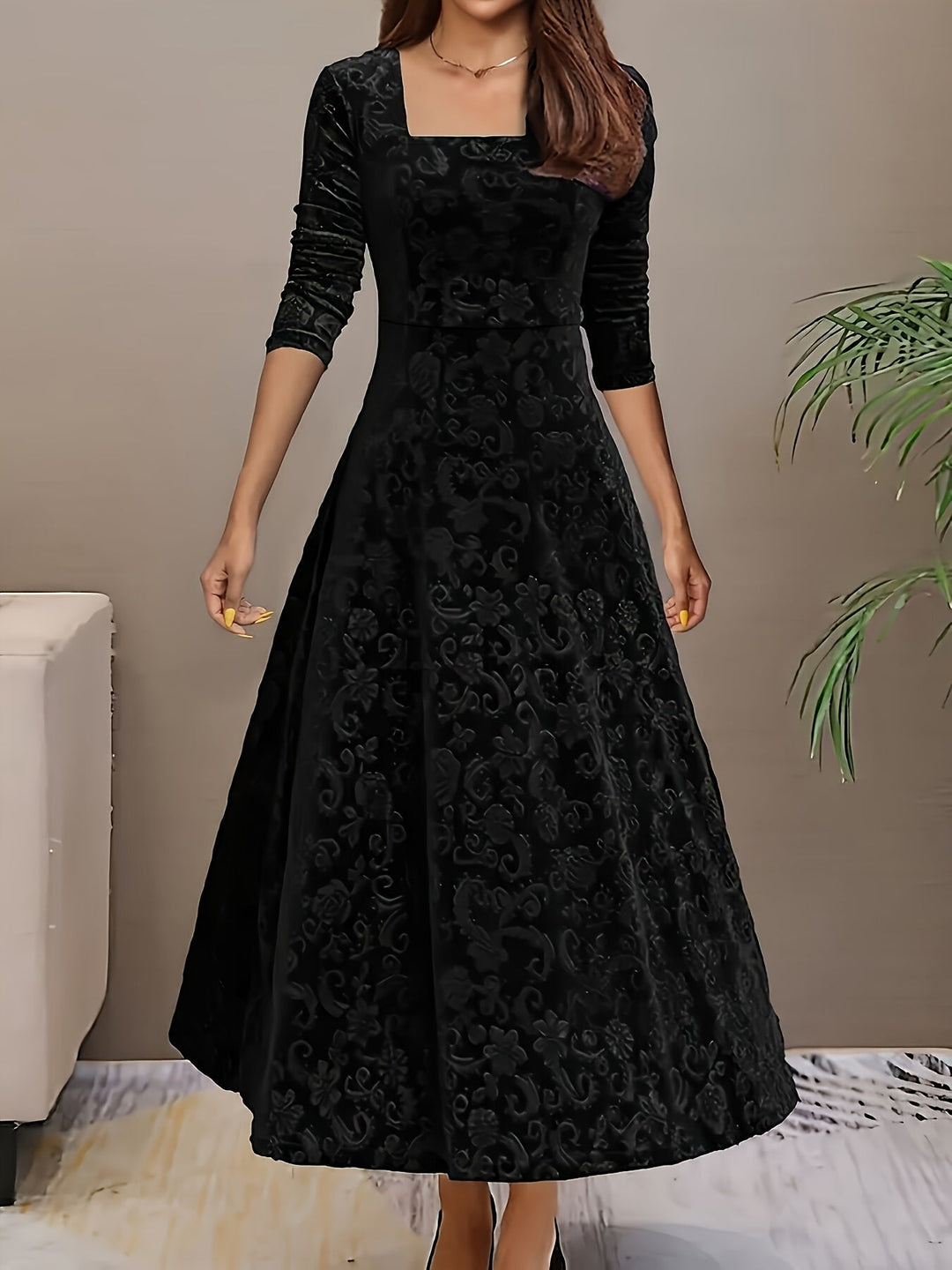 NICOLA | Elegant Velvet Dress