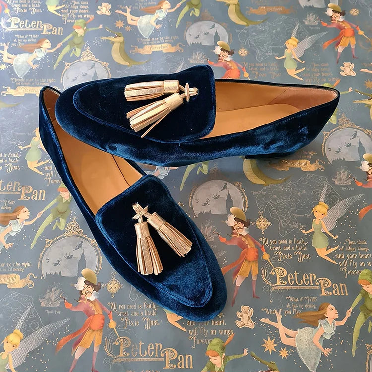 HANNAH | Midnight Elegance Loafers with Champagne Tassels