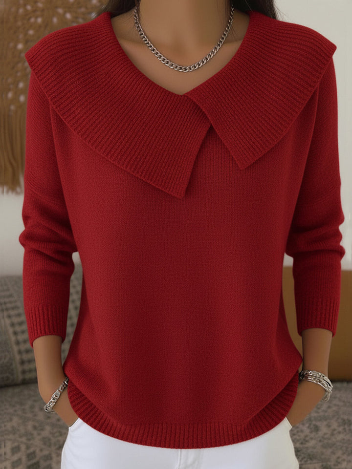 LUZIA | Elegant Sweater with Soft Collar
