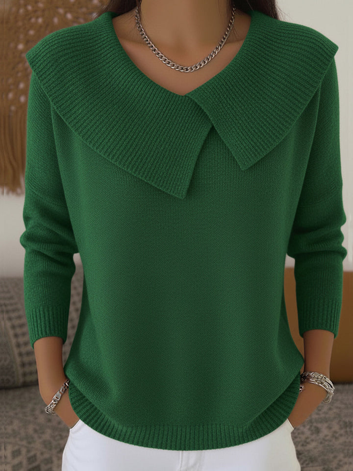 LUZIA | Elegant Sweater with Soft Collar