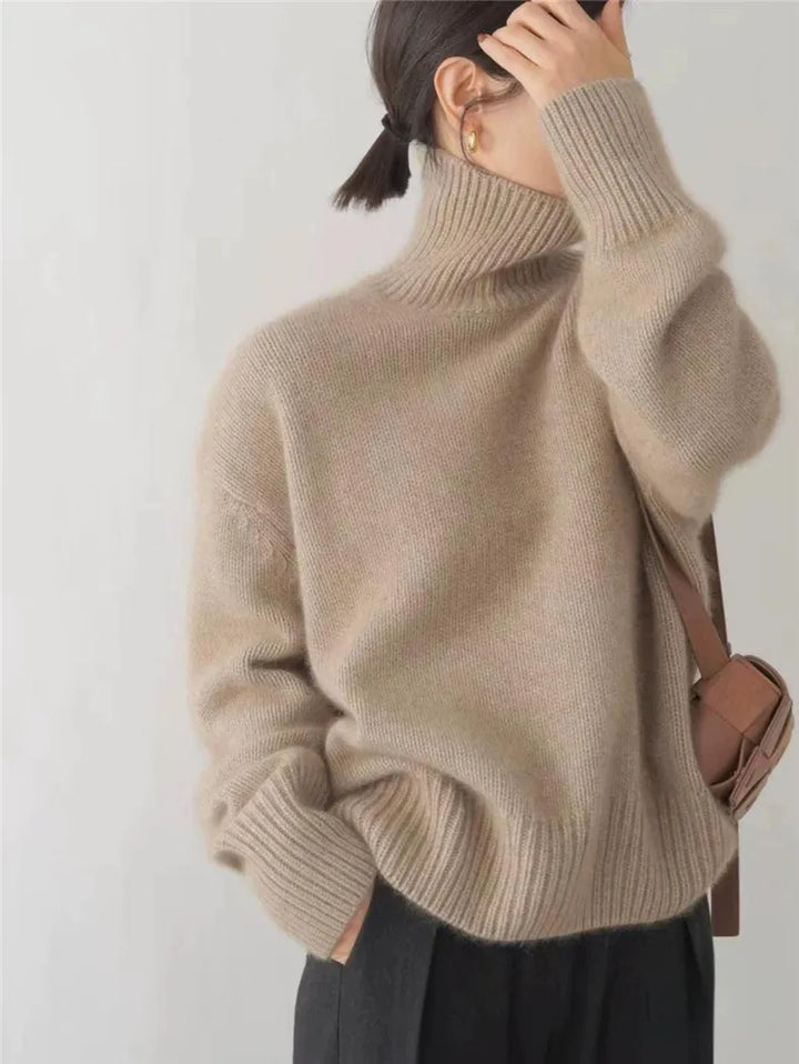 MONIKA | High Cashmere Collar