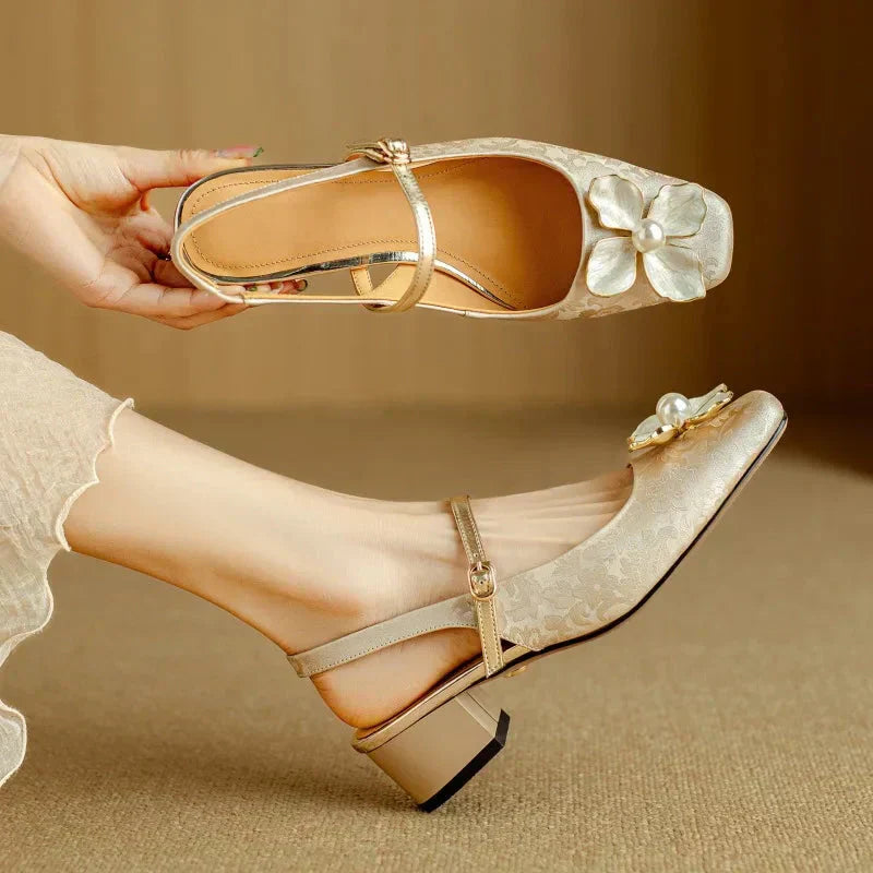 ELOISE | Elegant Flower Pumps
