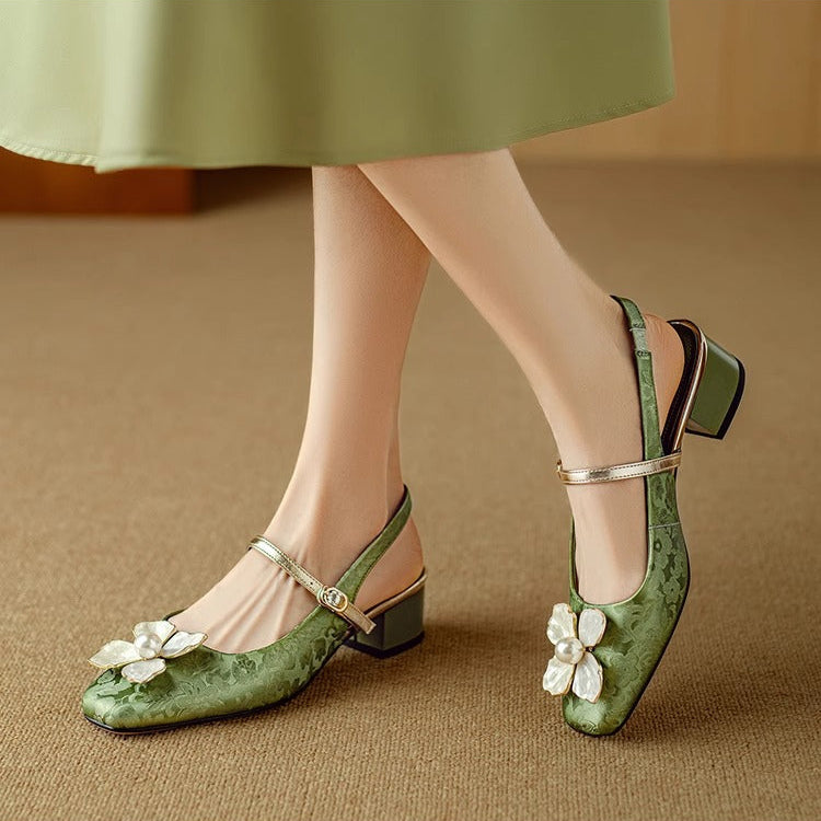 ELOISE | Elegant Flower Pumps